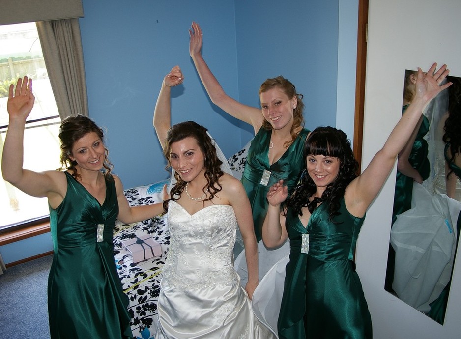 Anthony T Reynolds Photography Pic 1 - Happy groupwave at Kirstins Prewedding preparation site