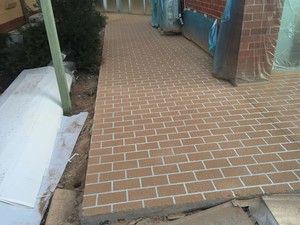 Arty's Flooring Pic 4 - Running Bond Spray paving