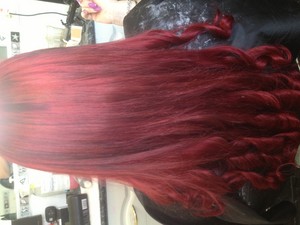 Luscious lengths hair and beauty Pic 2