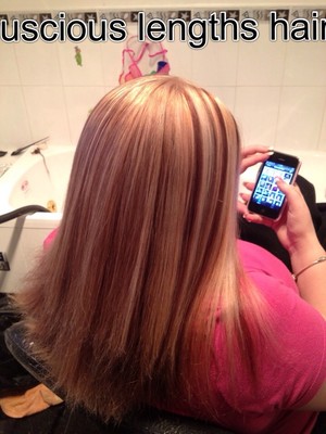 Luscious lengths hair and beauty Pic 3 - Blonde hair with a part line of mixed thin and thick choc brown foils