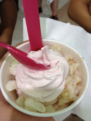 Moochi Pic 3 - Pomegranate moochi with lychee Yummy