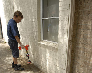 Fix It Now Plumbing Pic 5 - Using a pipe locator ensures we can accurately pinpoint where and how deep the drainage problem is