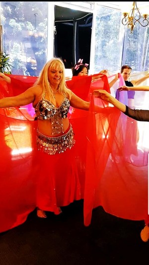 Shimmi's School of Bellydance Pic 2 - Great performance