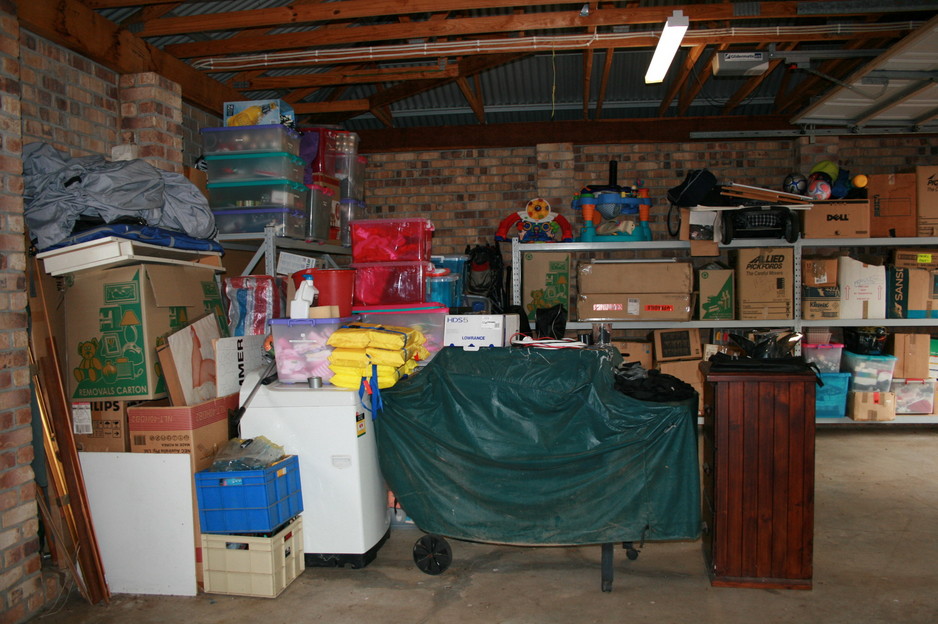 Little Miss Organised Pic 1 - Garage Before