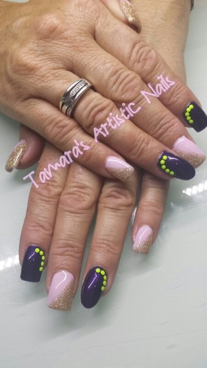 Tamara's Artistic Nails Pic 4 - Add a caption