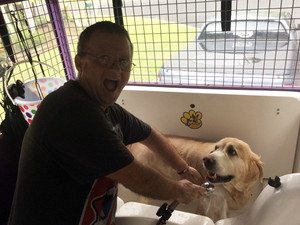 Norbitt's Mobile Pet Care Pic 3 - Daisy and I hamming it up