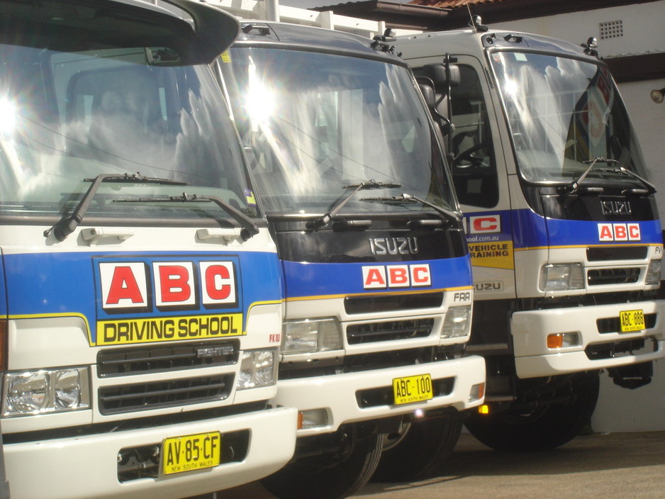 ABC Heavy Vehicle Training Pic 1 - Light Rigid Medium Rigid Heavy Rigid and Heavy Combination we have the course for you