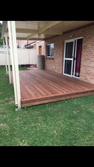 Vassallos Carpentry Pic 2 - Decking