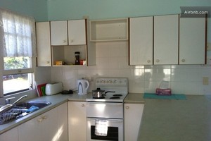 Accommodation on Oxley Pic 3 - Kitchen