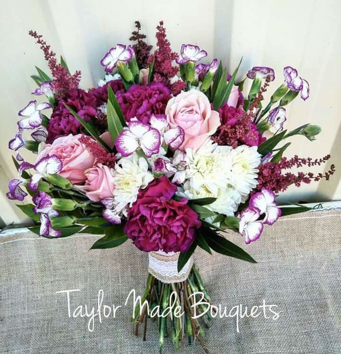 Taylor Made Bouquets Pic 1