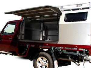 Aussie RV P/L Pic 2 - Custom made camping canopy for Lancruiser