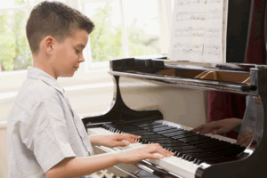 Learn Piano Your Way Pic 3 - All ages can learn piano