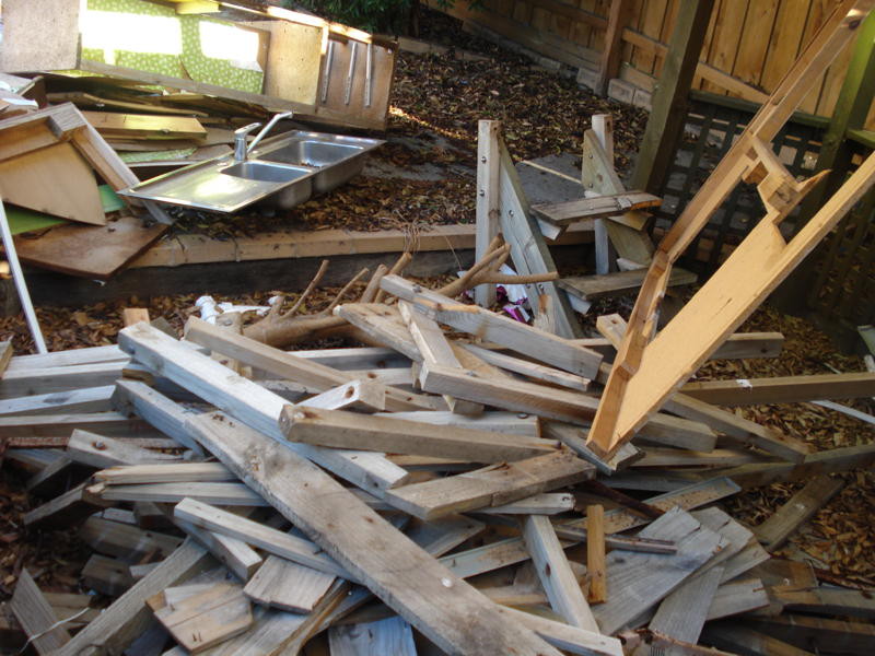 RedGum Rubbish Removal Pic 1 - house renovating rubbish