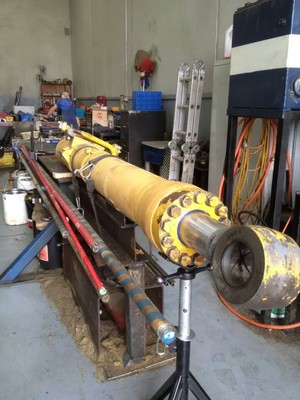 JAM Hydraulics Pic 3 - Hydraulic Cylinder Repair