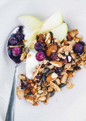 Beatha Granola Pic 4 - nic Granola