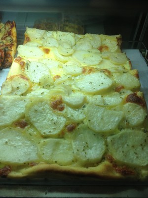 Zecca bar Pic 4 - Potato Pizza