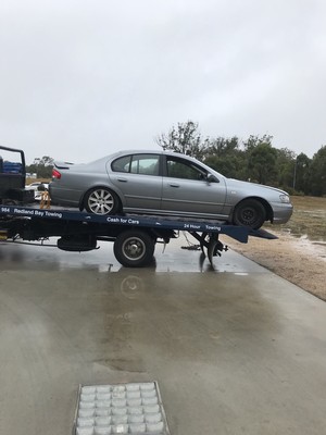 Redland Bay Towing Pic 5 - Broken wish bone