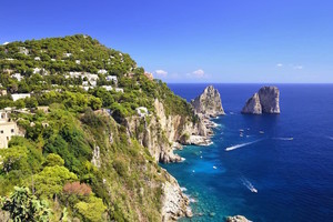 Anna's Languages Pic 2 - Capri