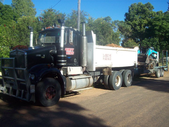 DJ & AM earthmoving T/As DJ BOBCAT Pic 1