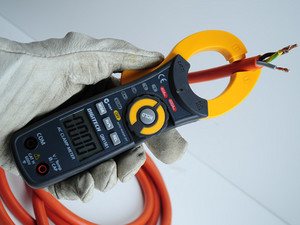 CEANC Electrical Pic 4 - Equipment testing