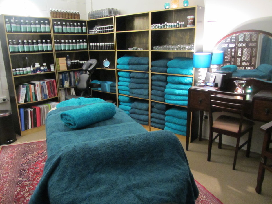 Avicenna Naturopathy and Massage Pic 1