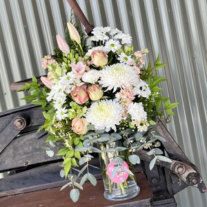 Flowers for Jane Pic 3 - Vase of flowers with same day flower delivery to Langwarrin the Frankston region and Cranbourne