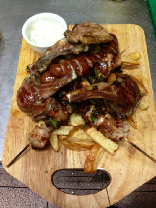 A Clockwork Caffe Pic 1 - Meat platter For 2