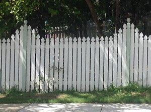 Fence and Garden Sunshine Coast Pic 2 - Painted colonial timber palings