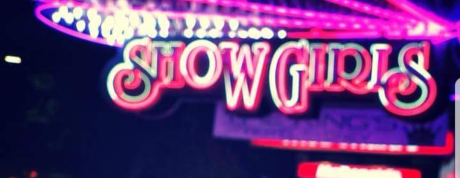 Showgirls Pic 1