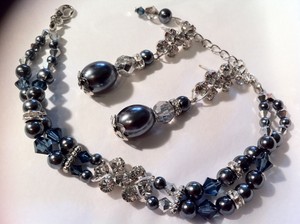 CAILIN ALAINN Bespoke Headwear & Accessories Pic 4 - Montana Blue pearl and crystal bracelet and earrings Cailin Alainn