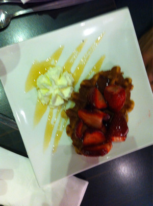 Cocolate Pic 4 - Strawberry waffle