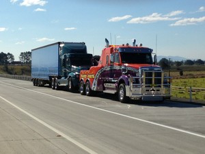 North Coast Heavy Towing t/a Port Macquarie Heavy Towing Pic 3 - Heavy Underlift Towing