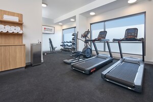 Hilton Garden Inn Albany Pic 4 - Fitness Center