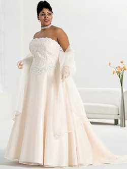 Brides on Broadwater Pic 2 - Plus Size Alfred Angelo Gown Hire for 250