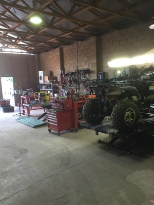 Mansfield Motorcycles, Mowers & Chainsaws Pic 2 - Fully equipped workshop