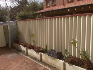 Jim's Fencing Pic 3 - Hardifence painted