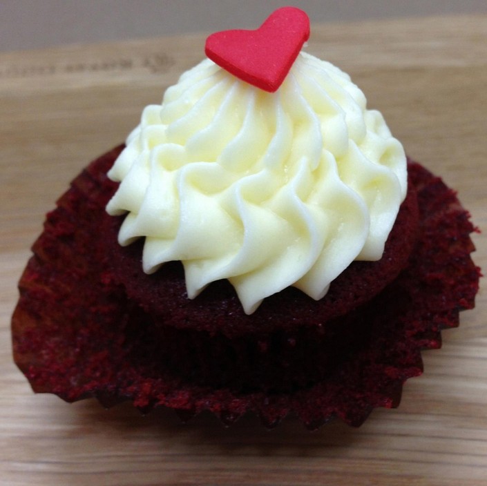 Sweet Cupcakes Pic 1 - Sweet Red Velvet