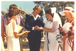 Redcliffe and Brisbane Celebrant Vlady Peters Pic 3 - Wedding Ceremony at Kingaroy