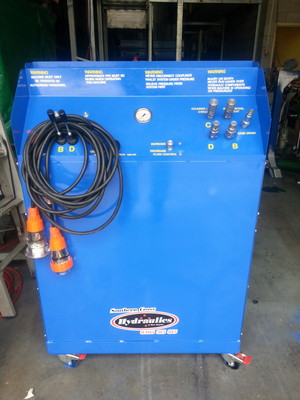 Southern Cross Hydraulics & Hose Repair Pic 3 - Hydraulic Power Pack also used for testing cylinders