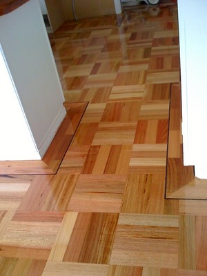 Woody's Flooring Pic 4