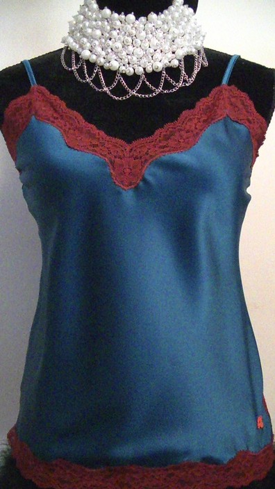 House of Lingerie Pic 1 - Vannina Vesperini camisole