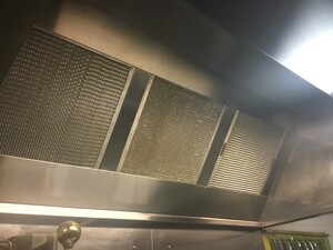 Amiliston Services Pic 2 - Range hood and filter cleaning