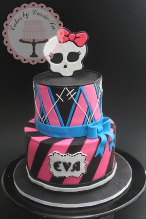 Cakes By Carrie-Lee Pic 2