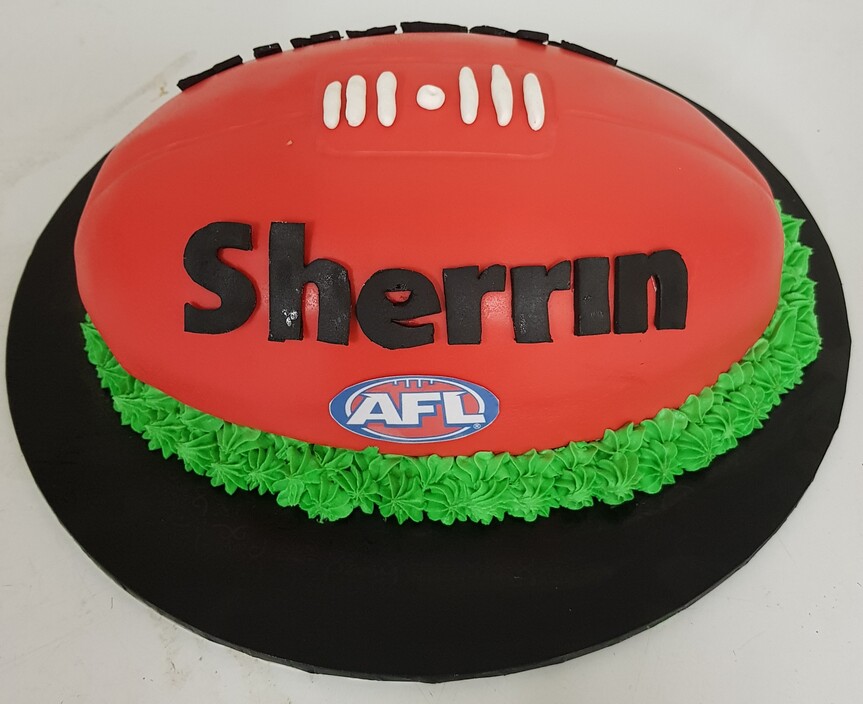 Rita's Lil Sweeties Pic 1 - AFL Football Themed Cake