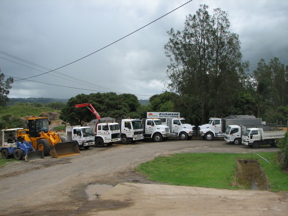 Richmond Sand, Gravel & Landscaping. Pic 1