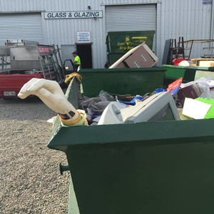 Dreamview Skip Bins Pic 2 - Dreamview Mini Skips