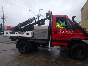 Drilltechniques Pic 5 - Vehicle mounted rig Iveco Daily