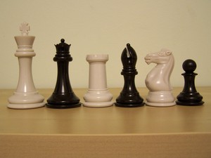 Special Deal Pic 2 - 100mm chess sets