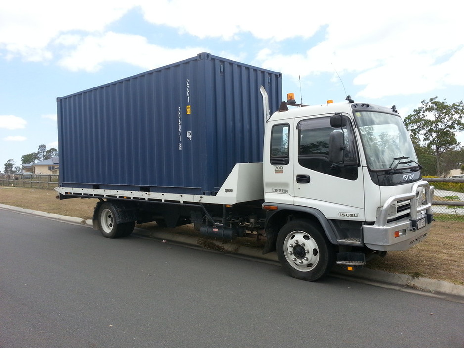 Trade Tow Pic 1 - Transport and Placement of 20ft Containers Empty or Light Load to 45t also Onsite Relocations