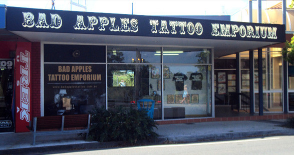 Bad Apples Tattoo Emporium Pic 1 - Taringa Store